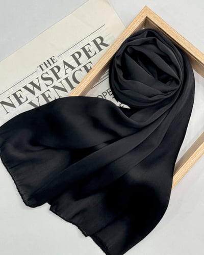 حجاب يوريو ساتان