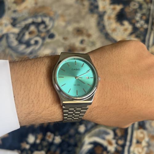 ساعة كاسيو دايري اطار رصاصي مينا تيفاني