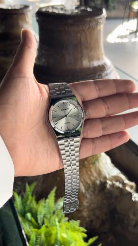 ساعة MTP سير فضي مينا ابيض