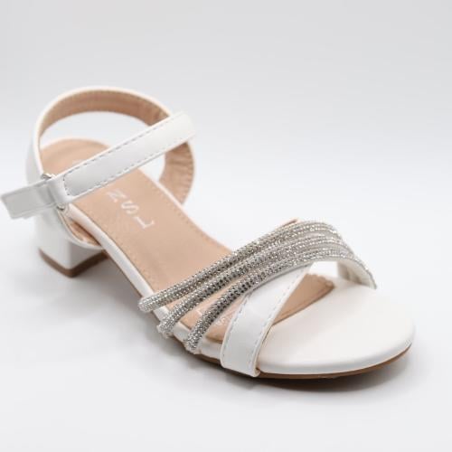 My daughters' heel is elegant