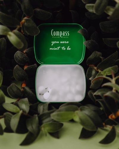 كومباس أقراص استحلاب بالنعناع الحار خالي من السكر...