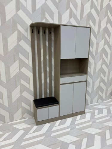 دولاب أحذيه مع علاقه ملابس بتصميم متكامل بأشكال مخ...