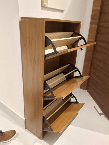 دولاب أحذية بتصميم عملي بألوان مختلفة مقاس 120 سم