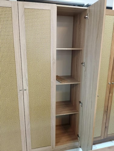 دولاب ملابس بثلاثة أبواب بنمط كلاسيكي أنيق بمقاس 1...