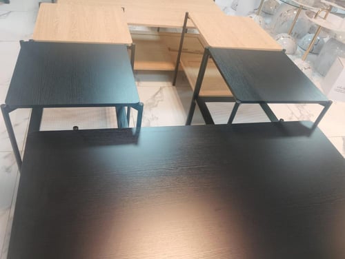 طقم طاولات أنيق وعصري لتنظيم منزلك 4+1