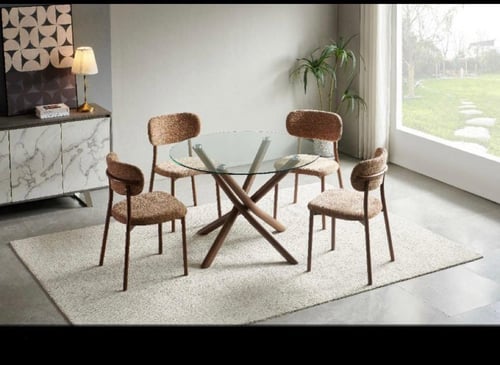 طاوله طعام زجاج دائريه تتميز بالاناقه 4,6,8 كرسي