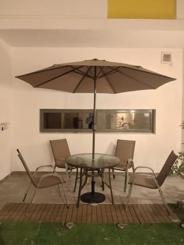 طقم طاوله طعام 4,6 كرسي بمظله خارجيه