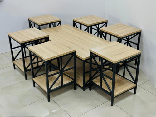 طقم طاولات قهوة أنيق بتصميم عصري 6+1