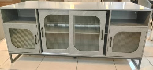 دولاب بوفيه بتصميم انيق بألوان مختلفه مقاس 180 سم