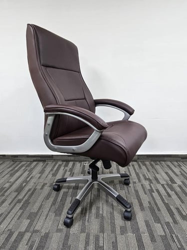 كرسي مكتبي دوار لون كوفي