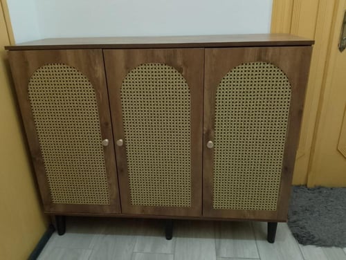 دولاب جزامة 3 باب عصري بتصميم فريد