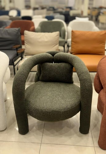 كرسي مفرد بوكليه قطعة فنية تجمع بين الراحة والأناق...