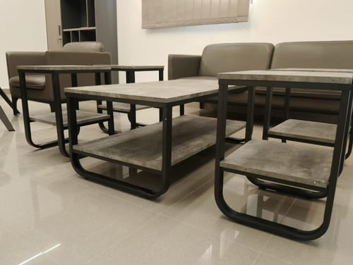 طقم طاولات قهوة بتصميم عصري وأنيق