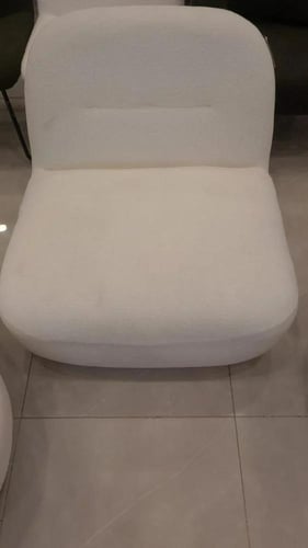 كرسي بوكليه ابيض دوار