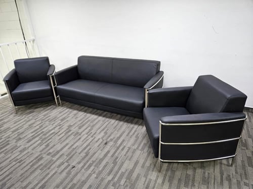 طقم كنب مكتبي أنيق وفاخر يتسع لخمسة أشخاص