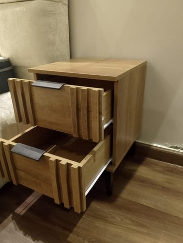 كومودينو خشبي فاخر بألوان مختلفه مقاس 40 سم