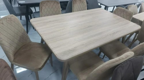 طقم طاولة طعام أنيق وعصري بـ 6 كراسي مخملية