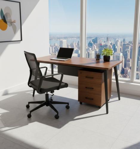 طاولة مكتب بتصميم راقي بلون بني بمقاسات مختلفة