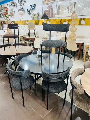 طاولة طعام دائرية بتصميم عصري 6 كرسي بالوان مختلفه