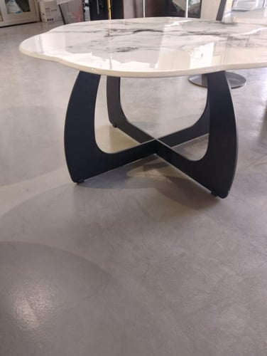 طقم طاولات خدمة تتميز بلمسة عصرية 1+1