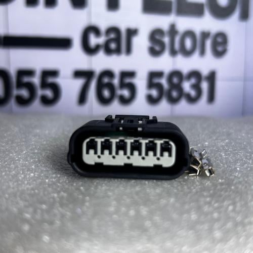 Toyota 6-pin connector