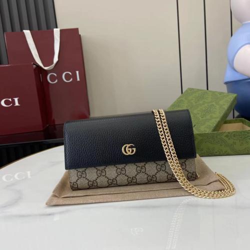 قوتشي GG Marmont bi-color wallet on chain مقاس 19cm