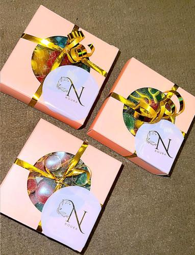 بوكسات توزيعات مستكى معطر