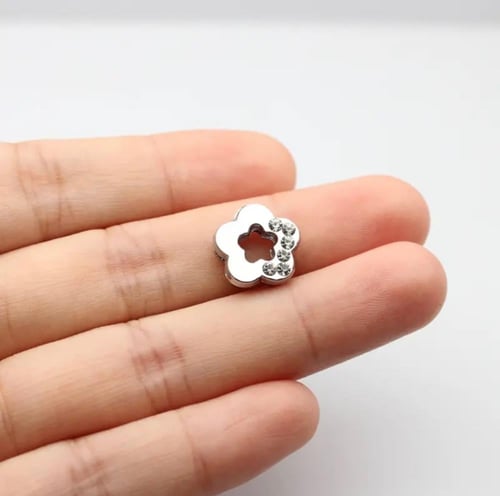 ارقام ورموز بالكريستال