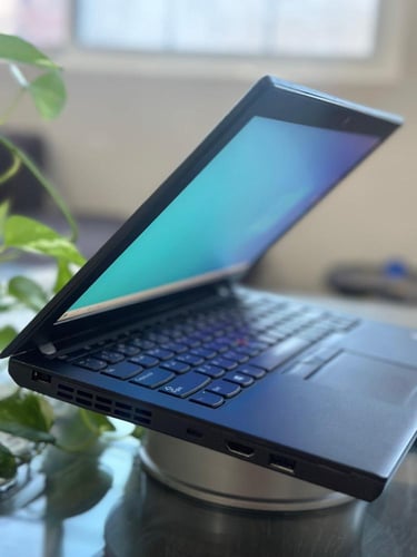 لابتوب لينوفو ThinkPad بمعالج i5