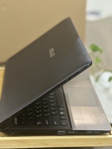 لابتوب ASUS البني Core i3