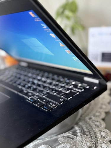 لابتوب DELL أسود i5