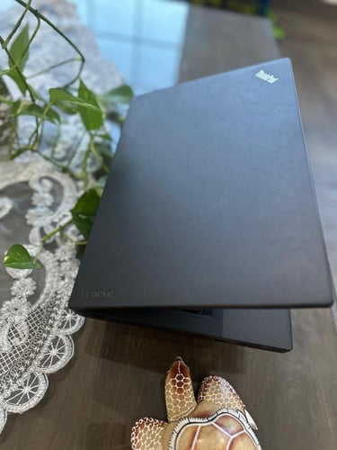 لابتوب لينوفو ThinkPad بمعالج i5