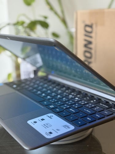 لابتوب اقتصادي بكرتونه بمعالج انتل N