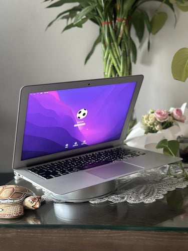 أبل ماك بوك إير 2015 فضي بمعالج i5