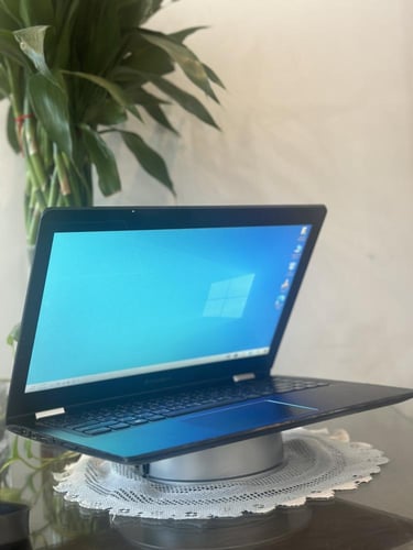 لابتوب Lenovo ThinkPad i7 أسود