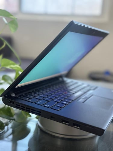 لابتوب لينوفو ThinkPad بمعالج i5