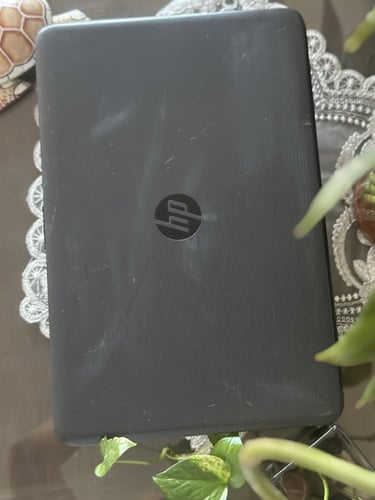 لابتوب HP بمعالج i3 الرمادي