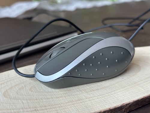 ماوس سلكي أنيق