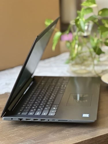 لابتوب Lenovo بمعالج i7 للألعاب Gaming