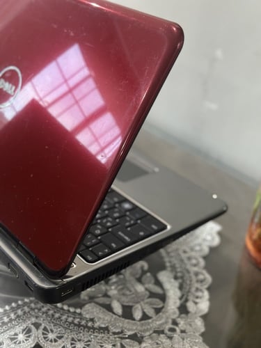لابتوب ديل الأحمر بمعالج i5