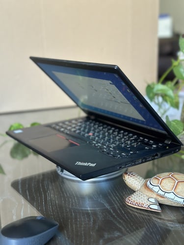 لابتوب لينوفو ThinkPad بمعالج i5