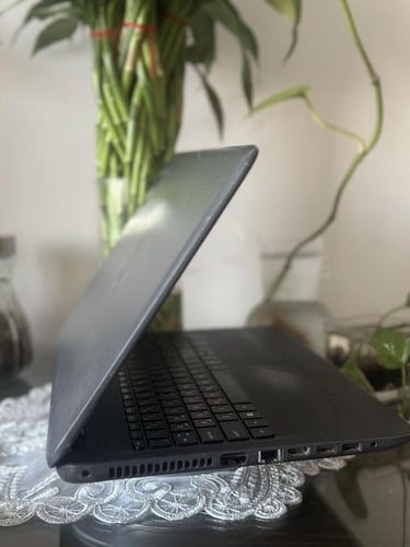 لابتوب HP بمعالج i3 الرمادي