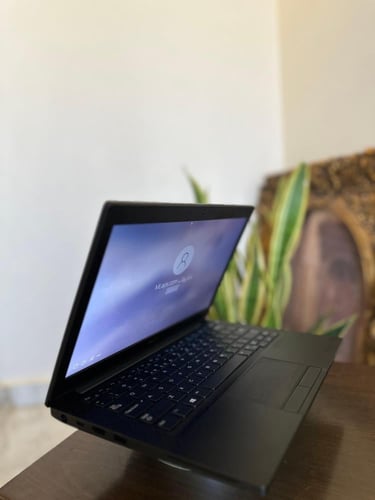 لابتوب ديل بمعالج i7