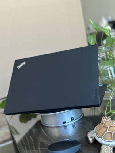 لابتوب لينوفو ThinkPad بمعالج i5