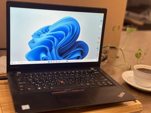 لابتوب Lenovo ThinkPad بمعالج i7