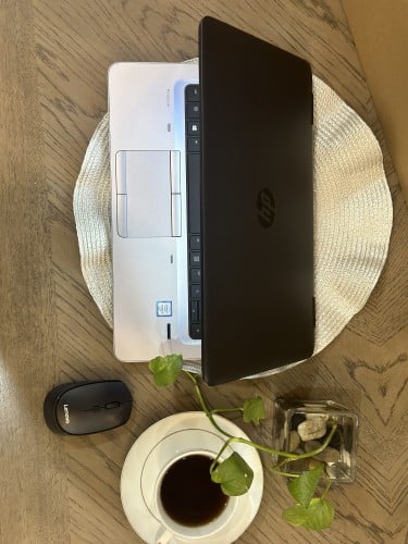 لابتوب HP بمعالج Core i5