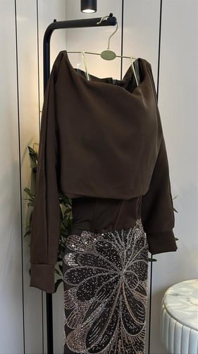 فستان سهرة مخملي فاخر