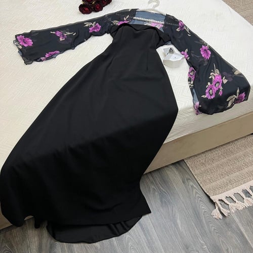 فستان أريام – أناقة هادئة بتفاصيل أنثوية ساحرة