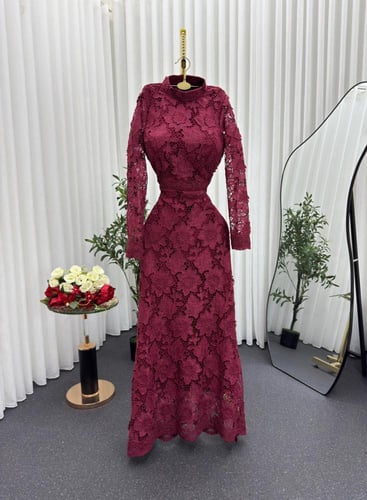 فستان ترف – أناقة راقية بتفاصيل فاخرة