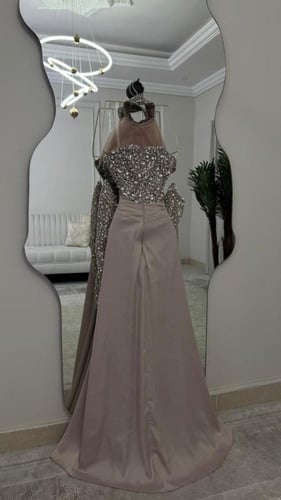 فستان ڤالورا الملكي